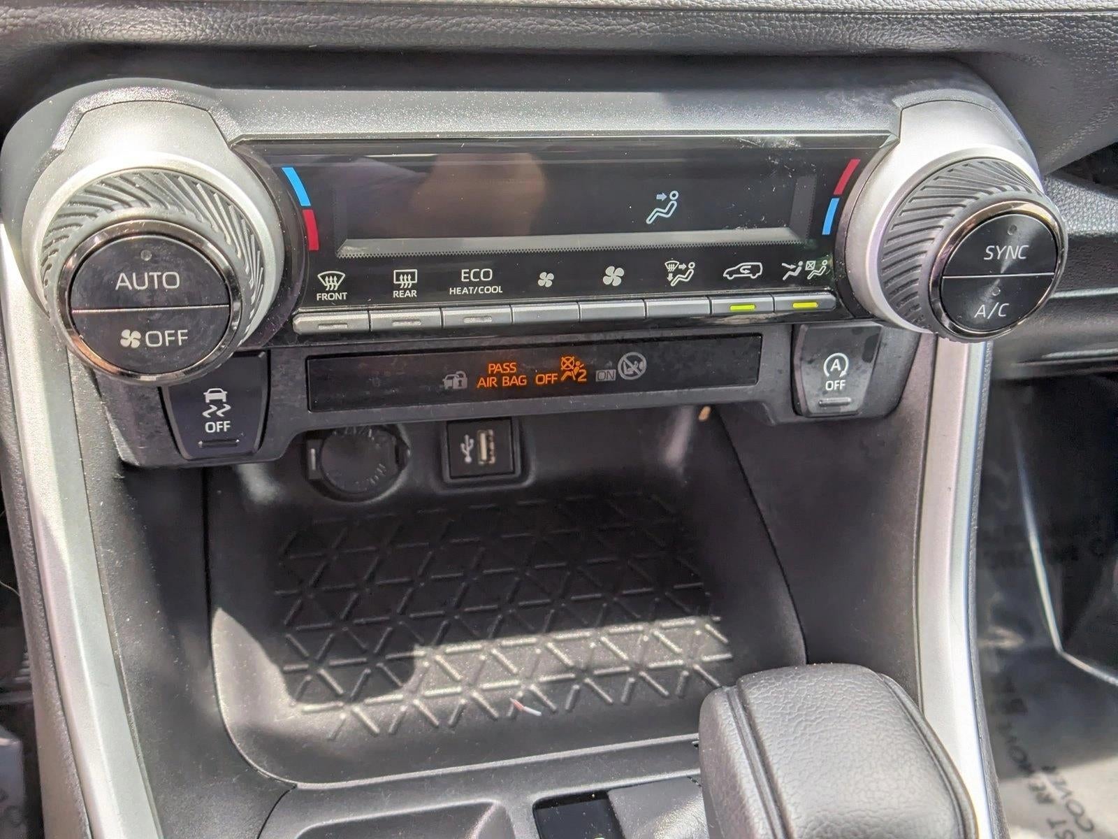 2023 Toyota RAV4 XLE FWD (GS)