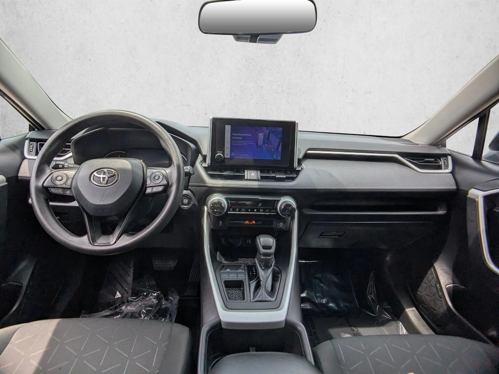 2023 Toyota RAV4 XLE FWD (GS)