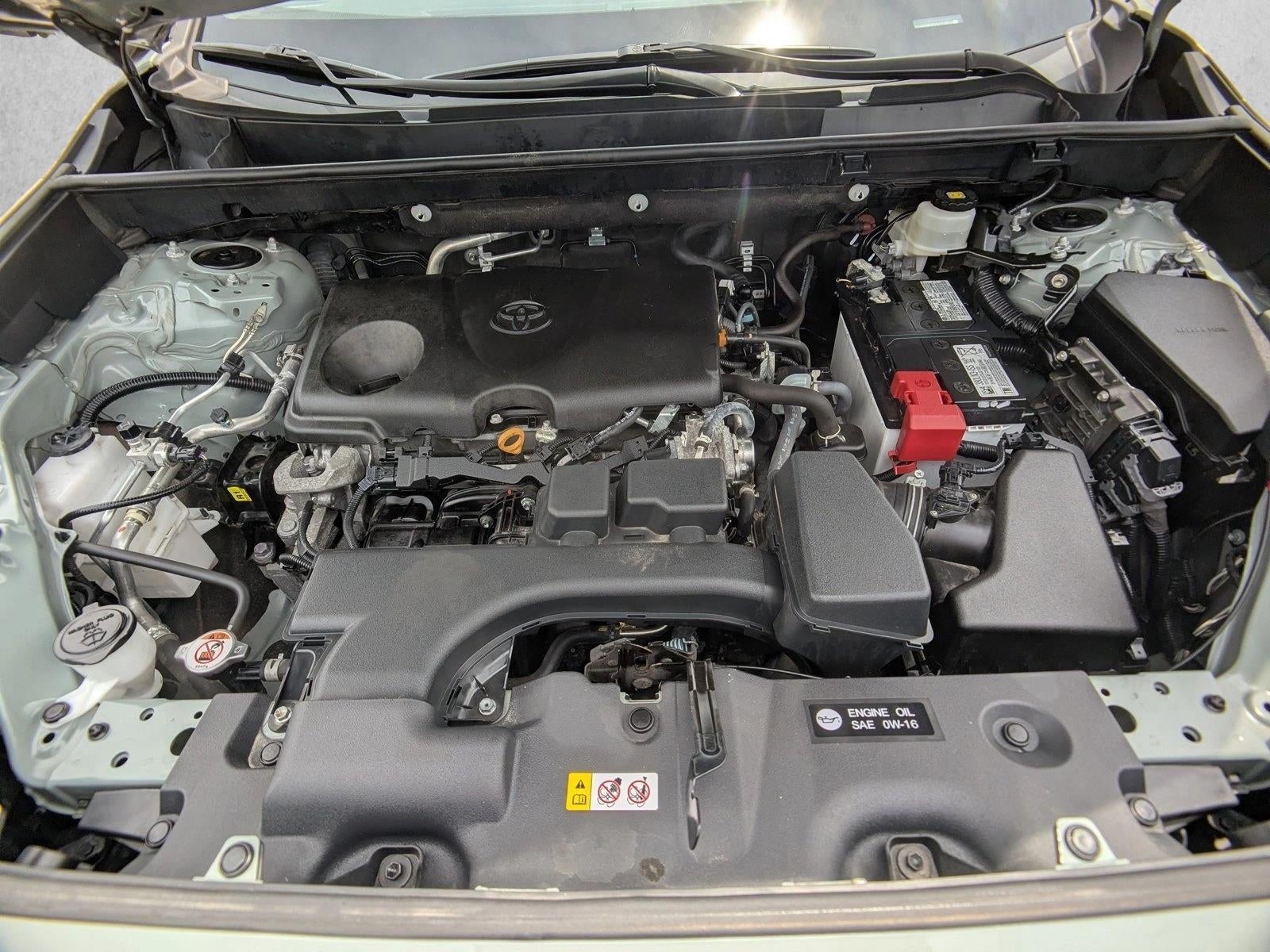 2023 Toyota RAV4 XLE FWD (GS)