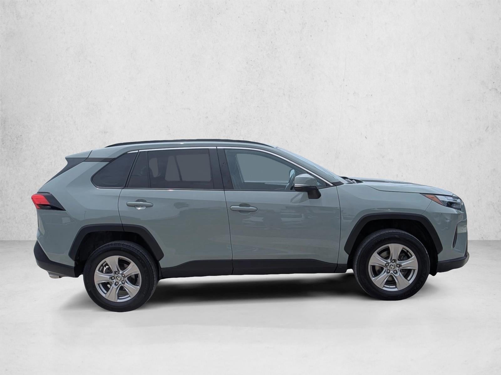2023 Toyota RAV4 XLE FWD (GS)