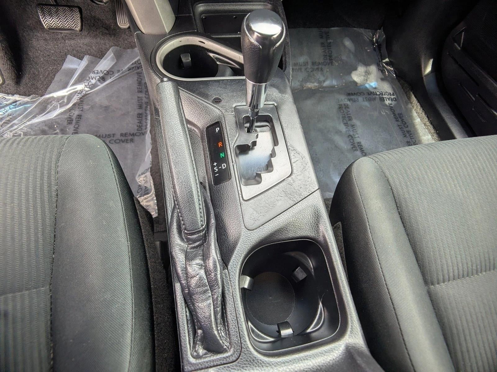 2016 Toyota RAV4 FWD 4dr LE (GS)