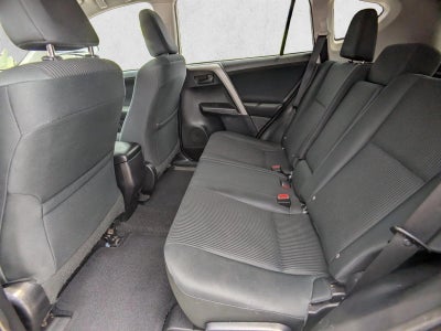 2016 Toyota RAV4 FWD 4dr LE (GS)