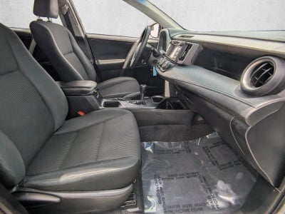 2016 Toyota RAV4 FWD 4dr LE (GS)