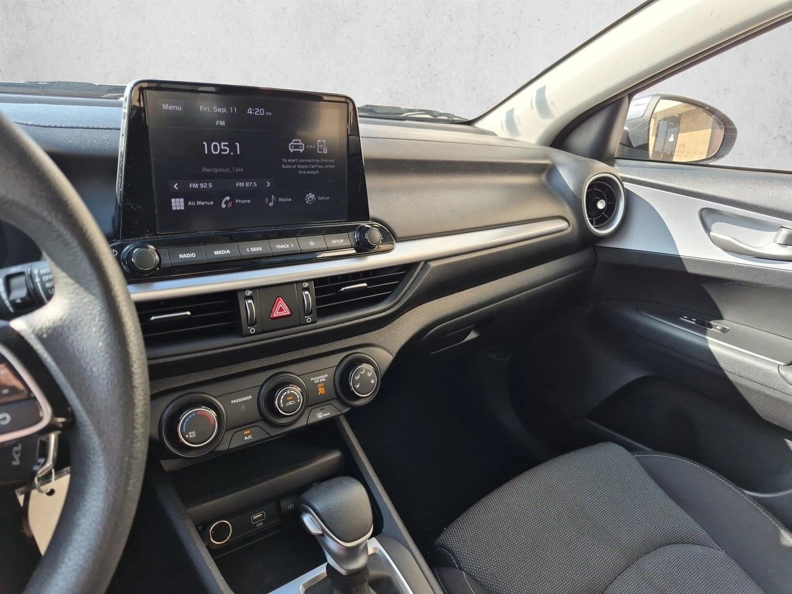 2024 Kia Forte LXS IVT