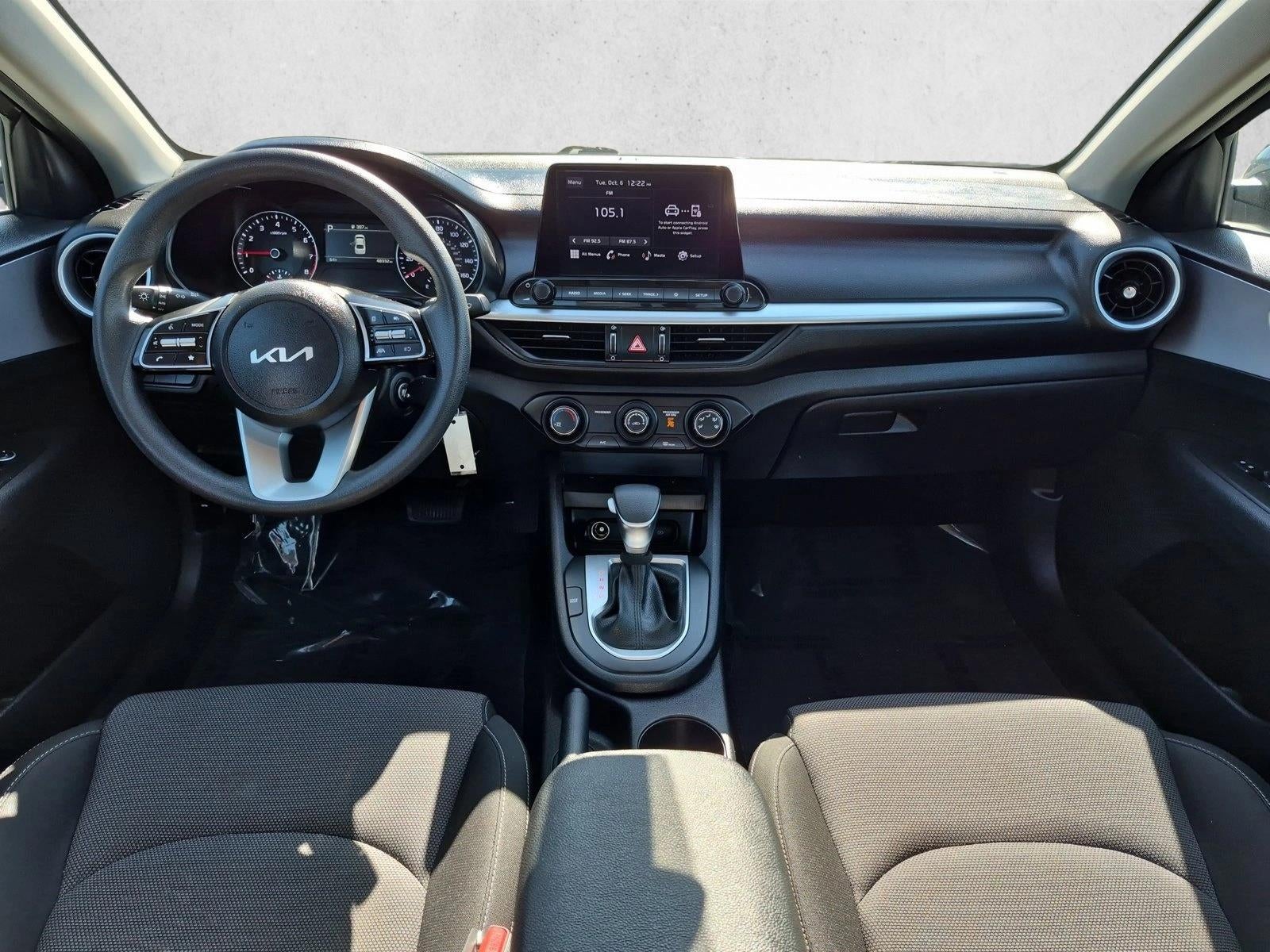 2024 Kia Forte LXS IVT