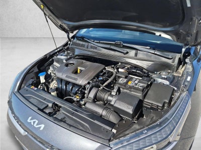 2024 Kia Forte LXS IVT