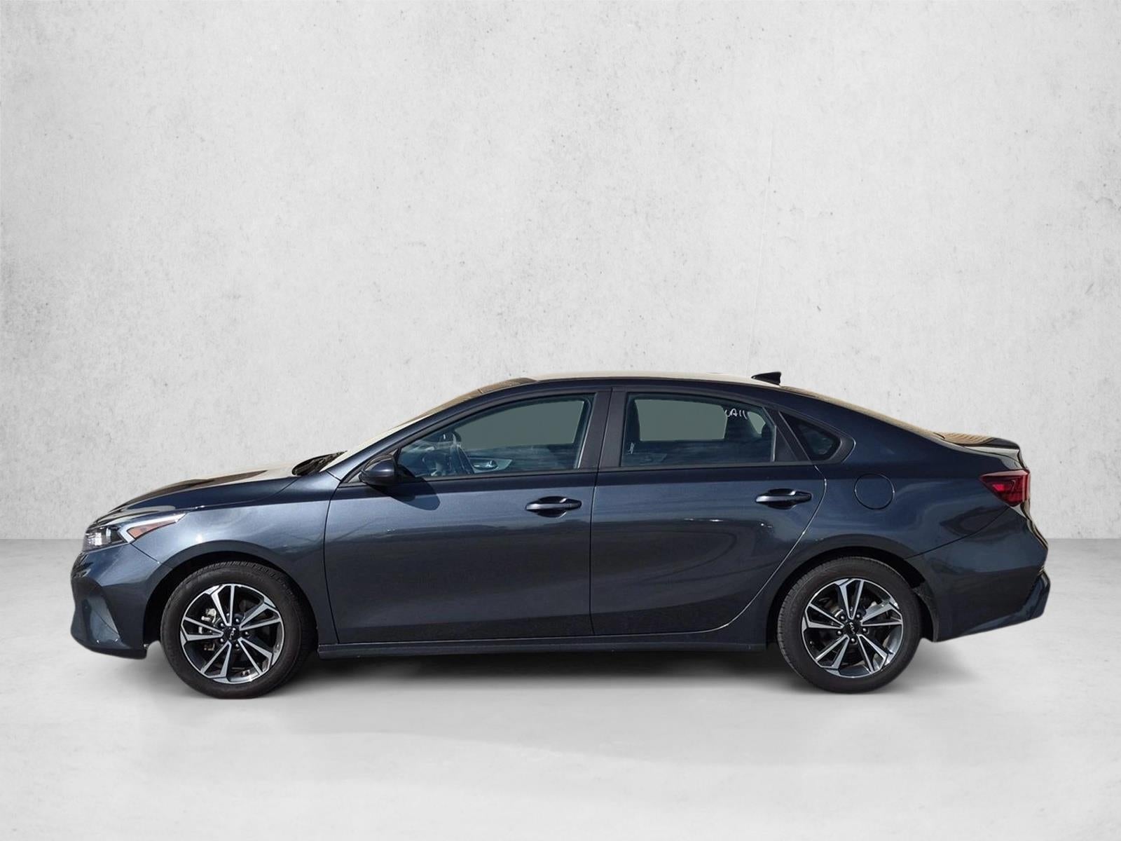 2024 Kia Forte LXS IVT