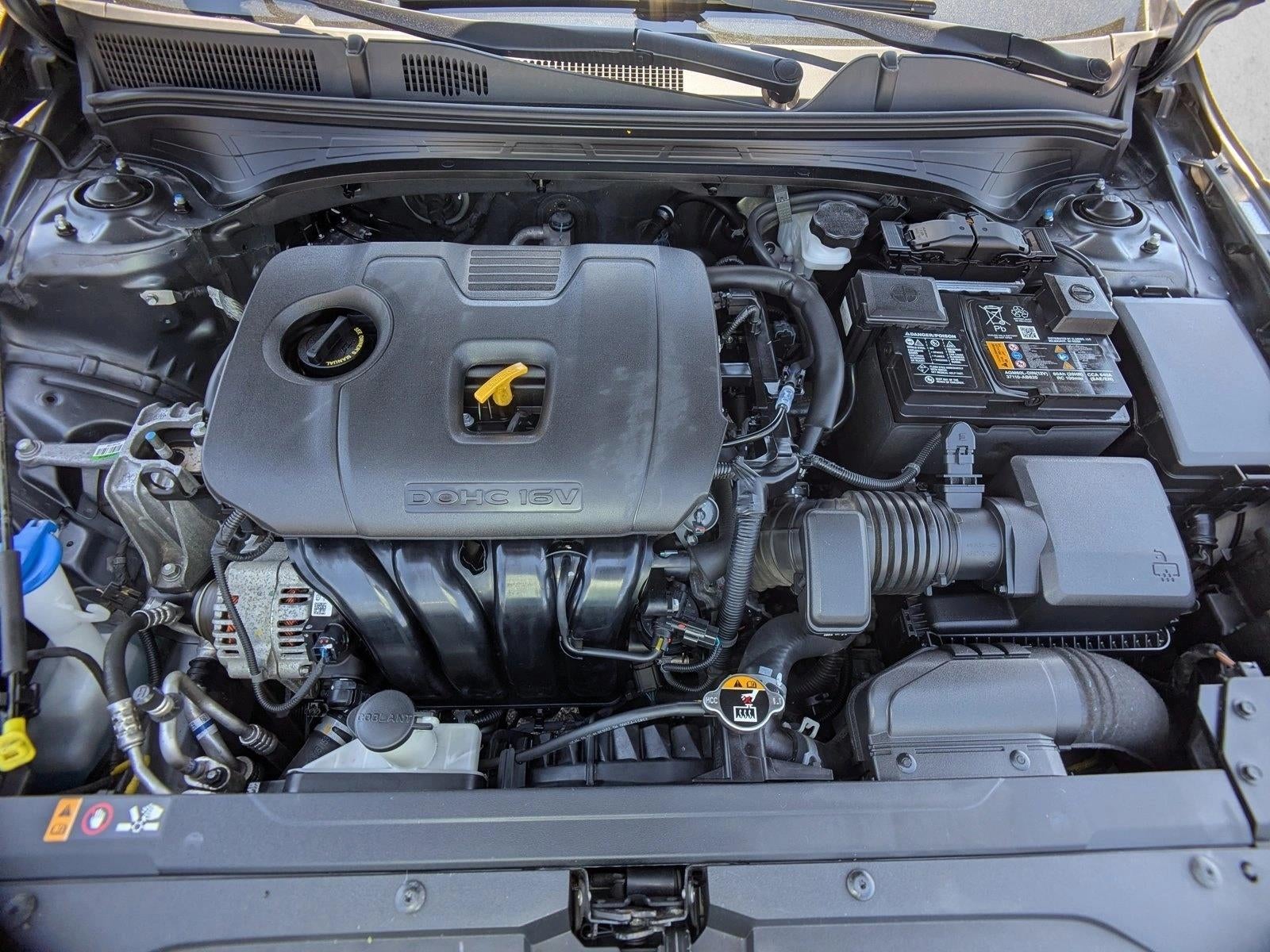 2023 Kia Forte LXS IVT