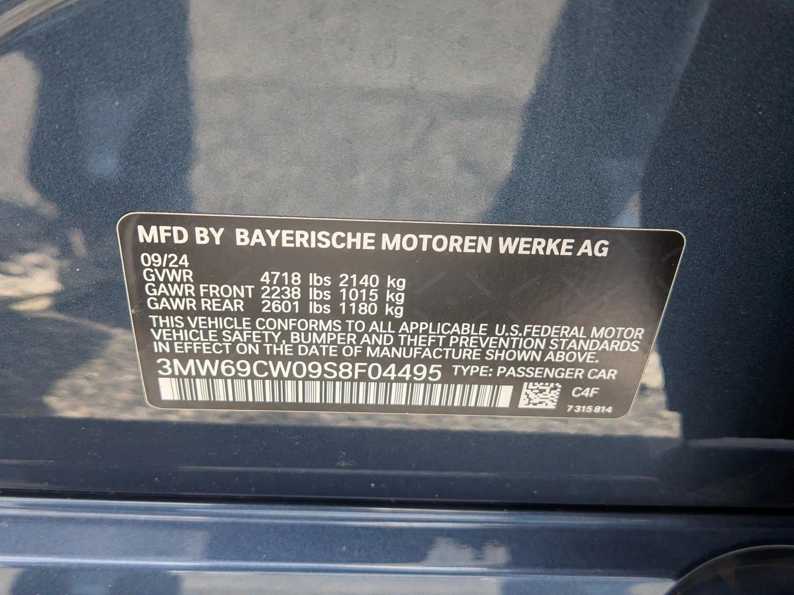 2025 BMW 330i Sedan