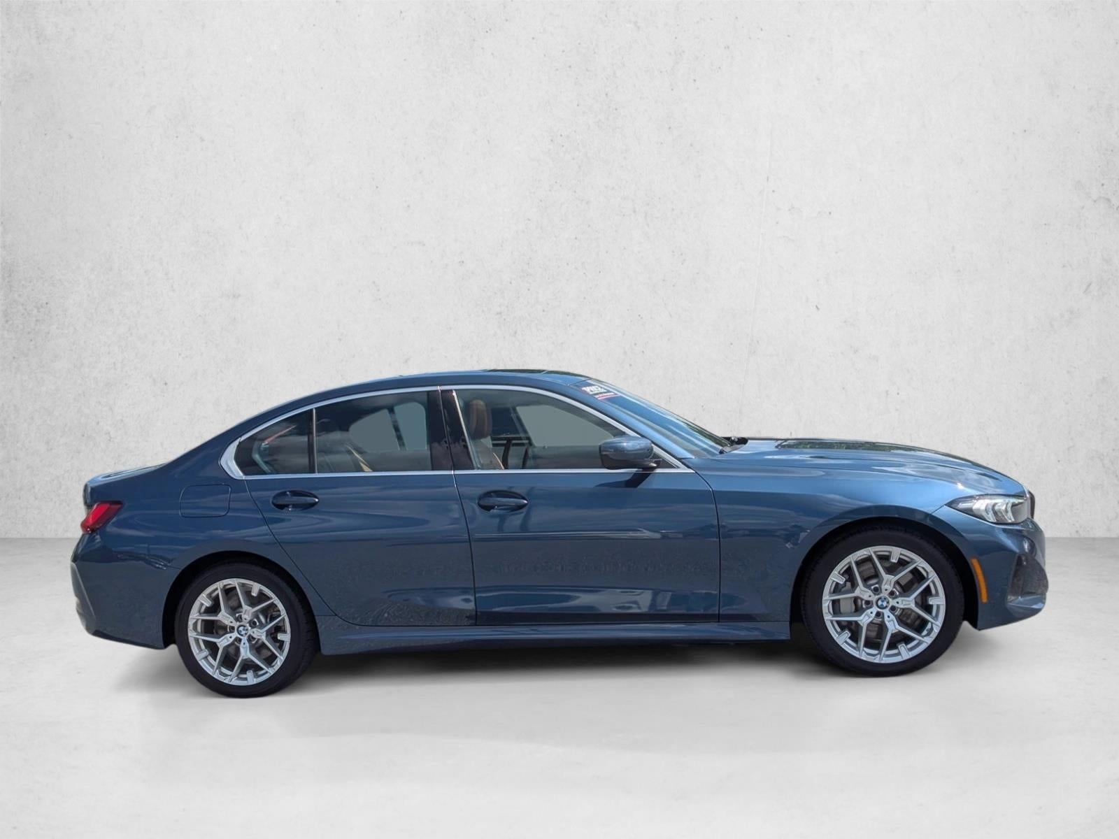 2025 BMW 330i Sedan