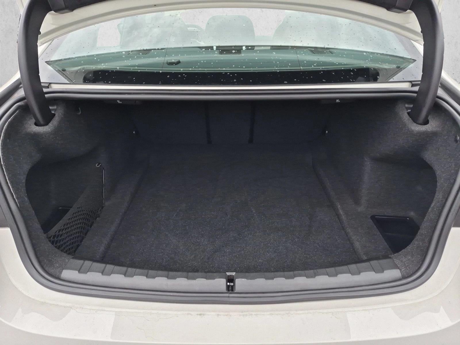 2026 BMW 330i NA xDrive Sedan