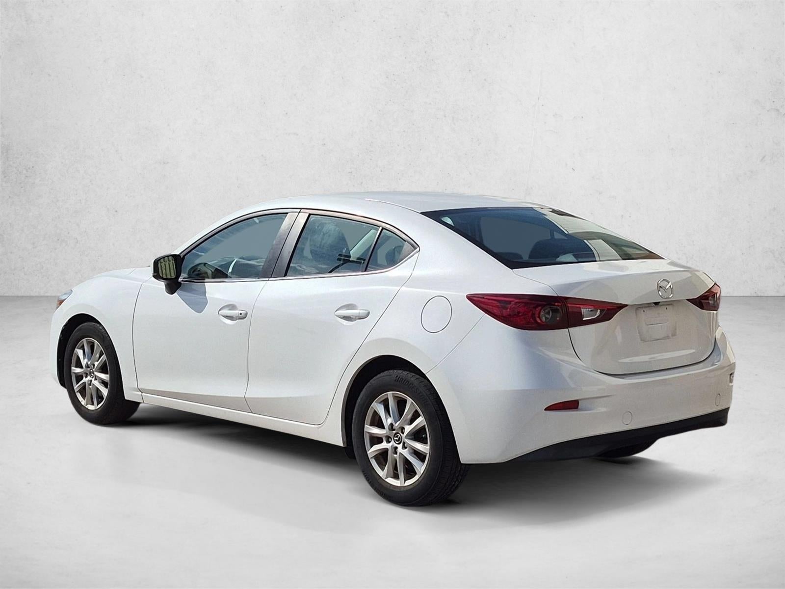 2017 Mazda Mazda3 4-Door Sport Auto