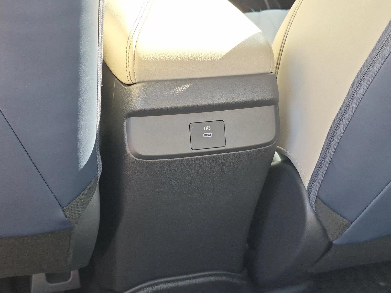 2026 Nissan Sentra SL Sedan *Ltd Avail*
