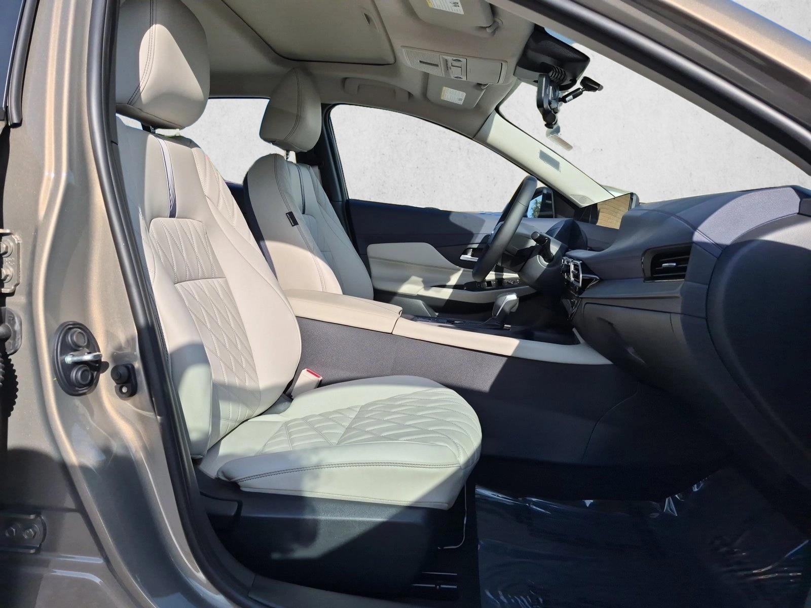 2026 Nissan Sentra SL Sedan *Ltd Avail*