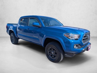 2017 Toyota Tacoma SR5 Double Cab 5' Bed V6 4x4 AT (Natl)