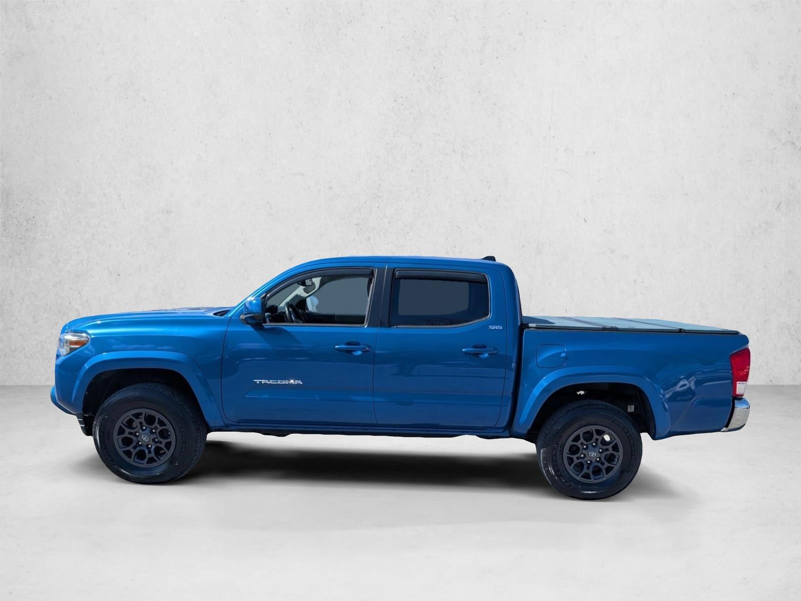 2017 Toyota Tacoma SR5 Double Cab 5' Bed V6 4x4 AT (Natl)