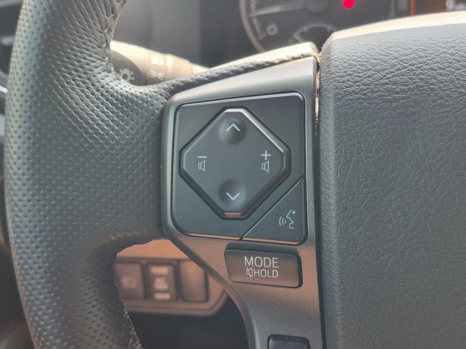 2023 Toyota Tacoma 4WD 4WD TRD Sport Double Cab 5' Bed V6 AT (Natl)