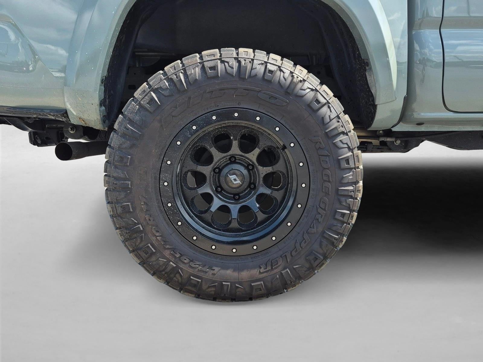 2023 Toyota Tacoma 4WD 4WD TRD Sport Double Cab 5' Bed V6 AT (Natl)