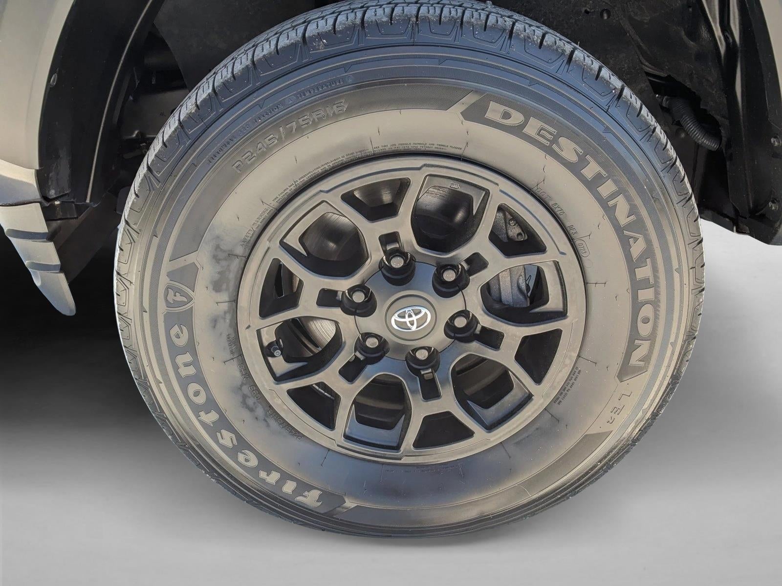 2023 Toyota Tacoma 4WD 4WD SR5 Double Cab 5' Bed V6 AT (Natl)