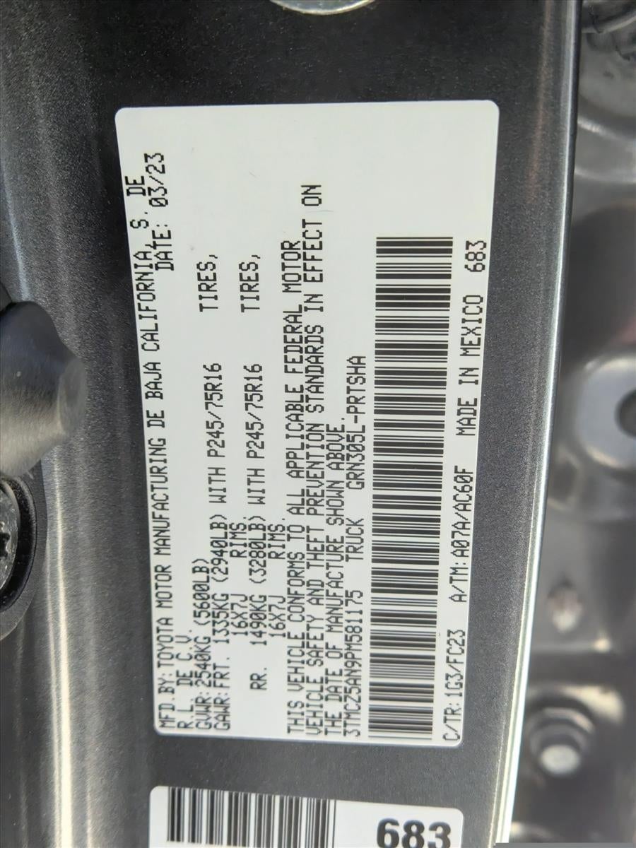 2023 Toyota Tacoma 4WD 4WD SR5 Double Cab 5' Bed V6 AT (Natl)