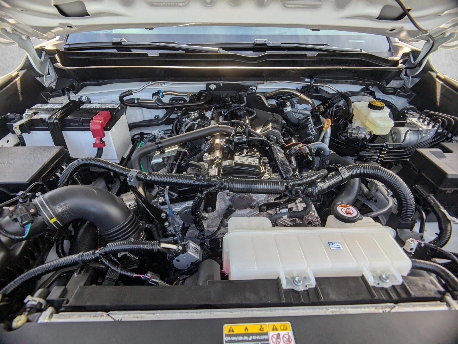 2025 Toyota Tacoma 2WD 2WD SR5 Double Cab 5' Bed AT (Natl)