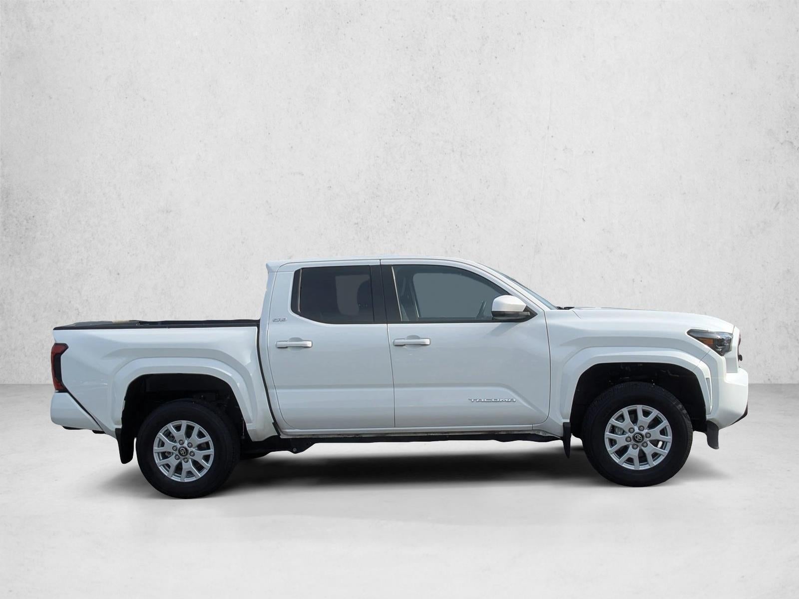 2025 Toyota Tacoma 2WD 2WD SR5 Double Cab 5' Bed AT (Natl)