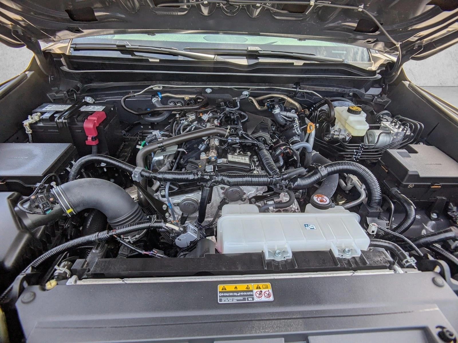 2025 Toyota Tacoma 4WD 4WD SR5 Double Cab 5' Bed AT (GS)