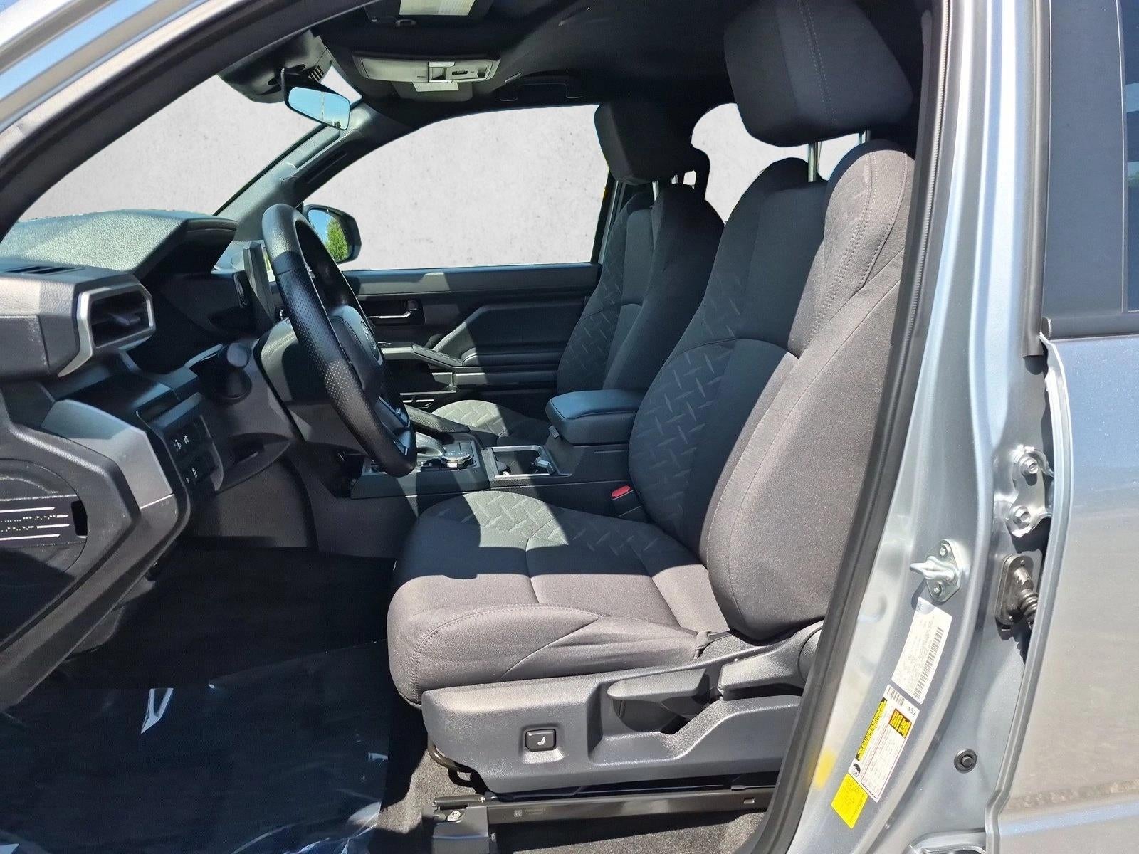 2026 Toyota Tacoma 4WD 4WD SR5 Double Cab 5' Bed AT (Natl)