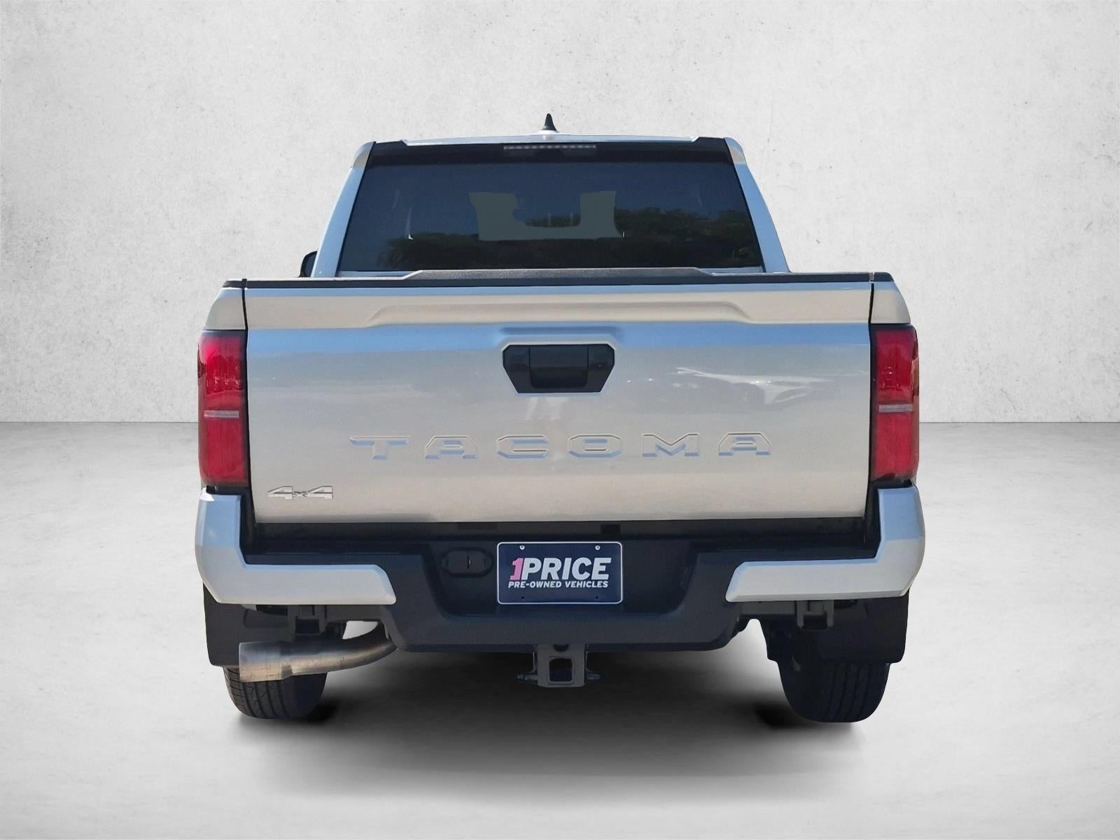 2026 Toyota Tacoma 4WD 4WD SR5 Double Cab 5' Bed AT (Natl)
