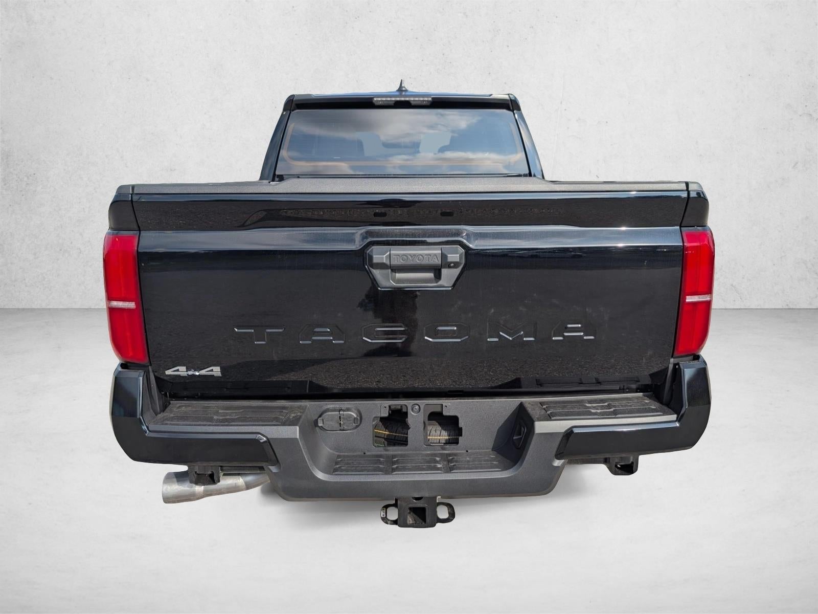2026 Toyota Tacoma 4WD 4WD SR5 Double Cab 5' Bed AT (Natl)