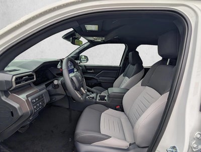 2024 Toyota Tacoma 4WD 4WD TRD Off Road Double Cab 5' Bed AT (Natl)