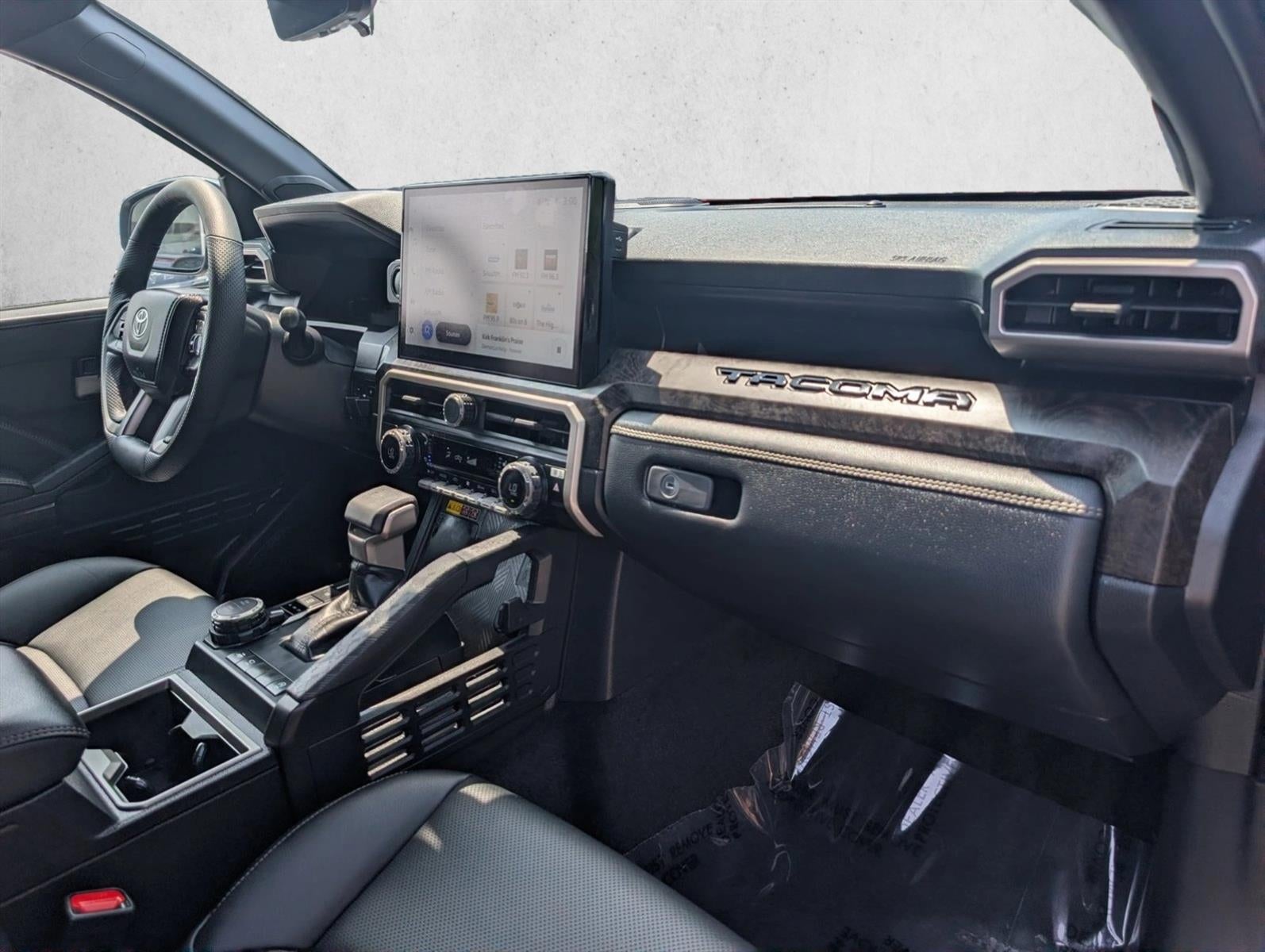 2025 Toyota Tacoma 4WD 4WD Limited Double Cab 5' Bed AT (Natl)