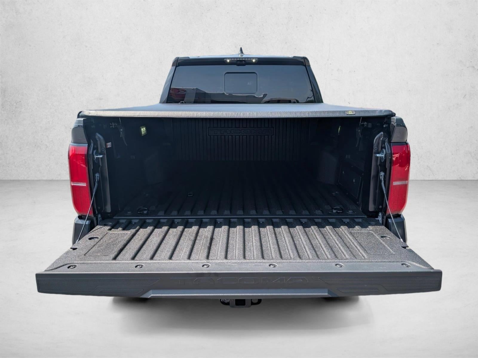 2025 Toyota Tacoma 4WD 4WD Limited Double Cab 5' Bed AT (Natl)