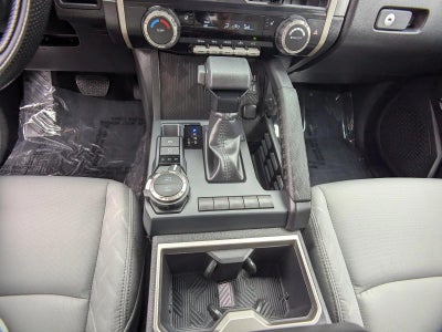 2025 Toyota Tacoma 4WD 4WD SR5 Double Cab 5' Bed AT (GS)