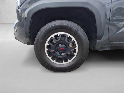 2024 Toyota Tacoma 4WD 4WD TRD Off Road Double Cab 5' Bed AT (Natl)