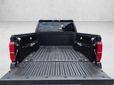 2024 Toyota Tacoma 4WD 4WD TRD Off Road Double Cab 5' Bed AT (Natl)