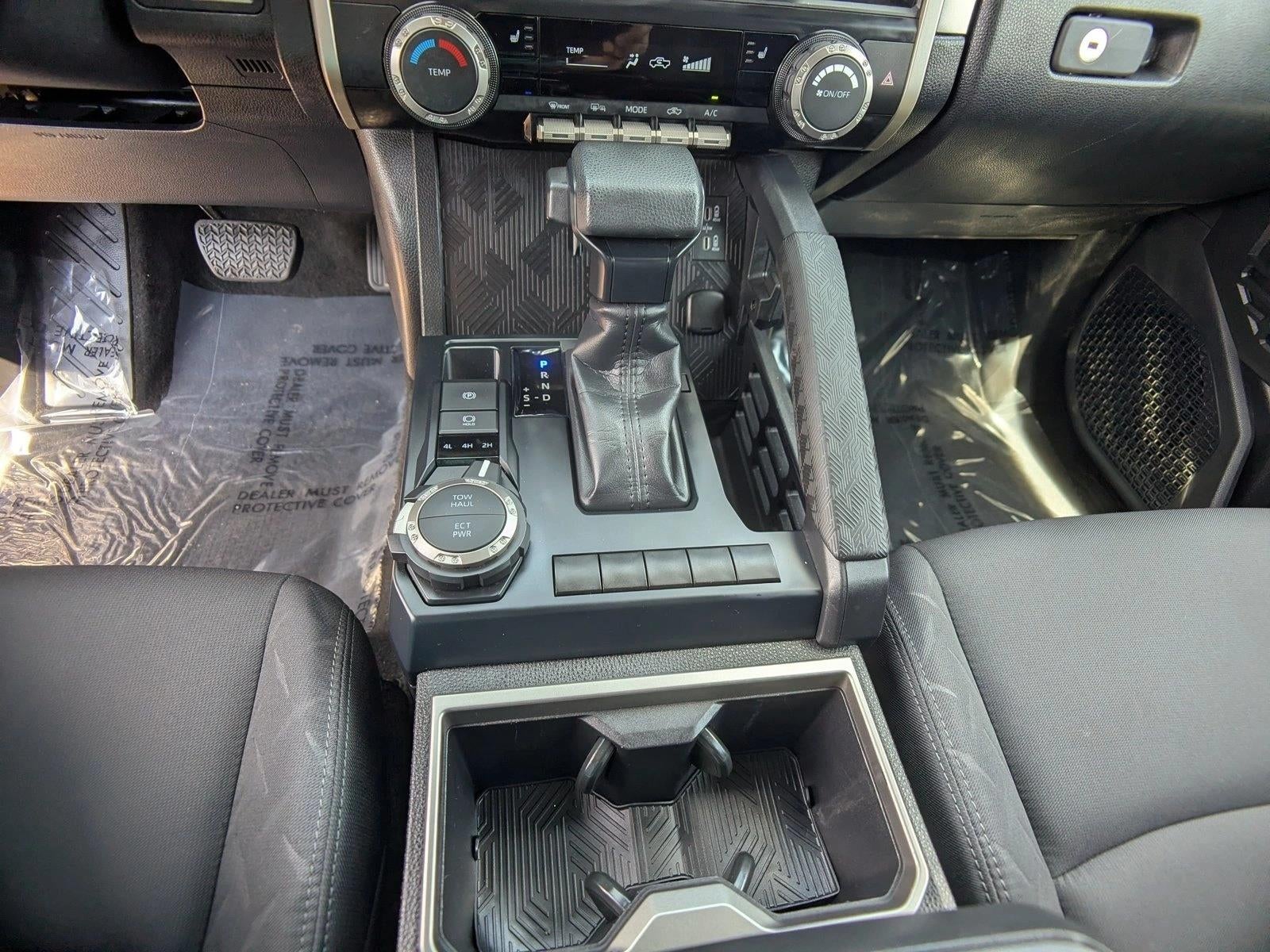 2025 Toyota Tacoma 4WD 4WD SR5 Double Cab 5' Bed AT (Natl)