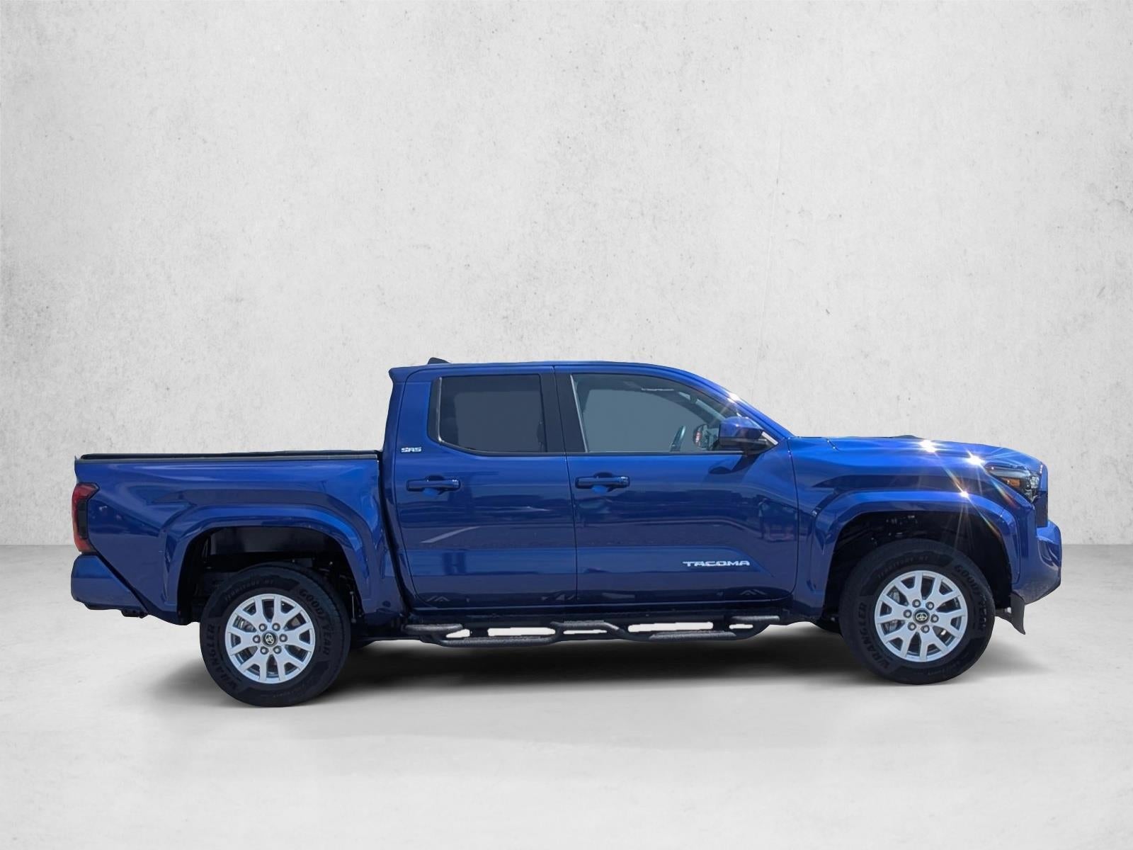 2025 Toyota Tacoma 4WD 4WD SR5 Double Cab 5' Bed AT (Natl)