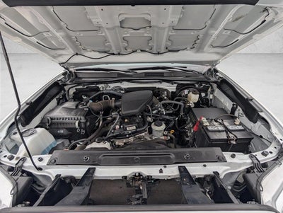 2023 Toyota Tacoma 2WD 2WD SR5 Double Cab 5' Bed I4 AT (SE)