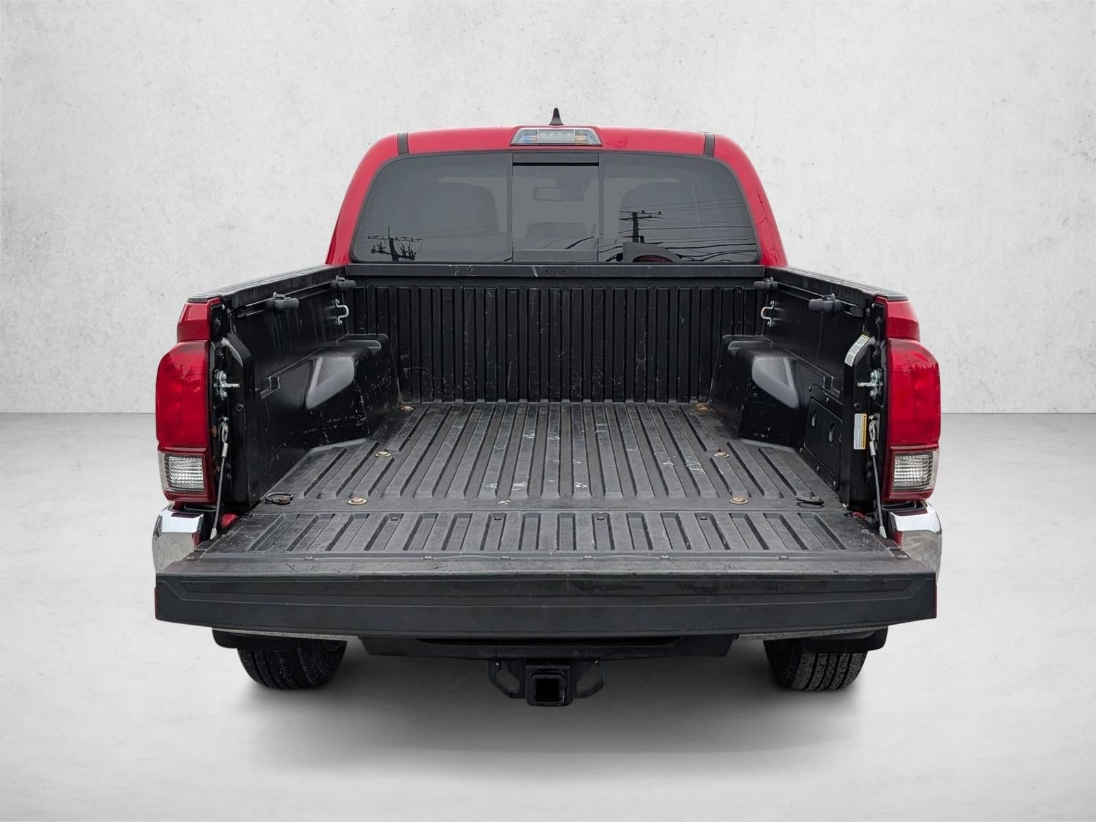 2021 Toyota Tacoma 4WD 4WD SR5 Double Cab 5' Bed V6 AT (Natl)