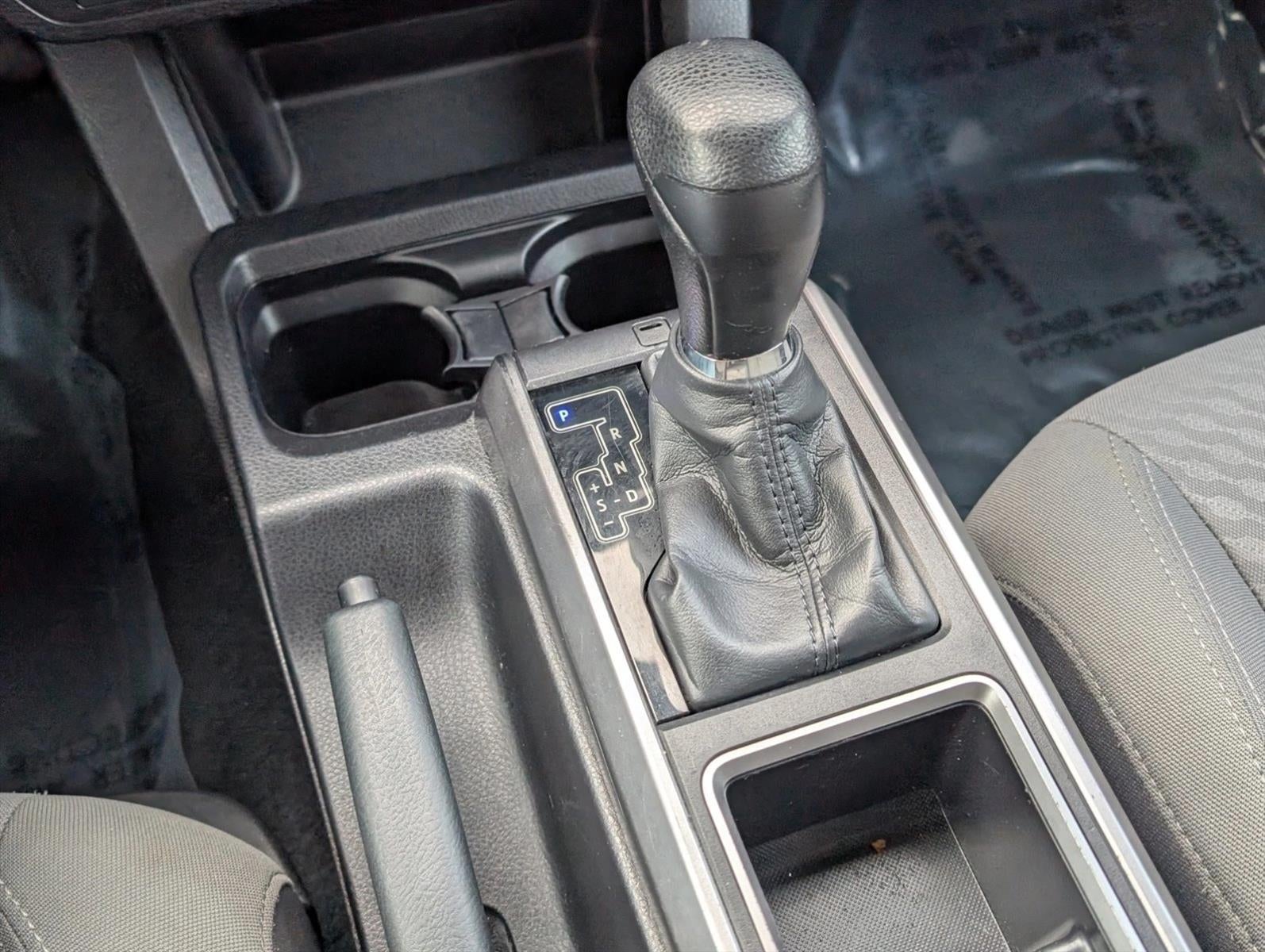 2023 Toyota Tacoma 4WD 4WD SR5 Double Cab 5' Bed V6 AT (Natl)