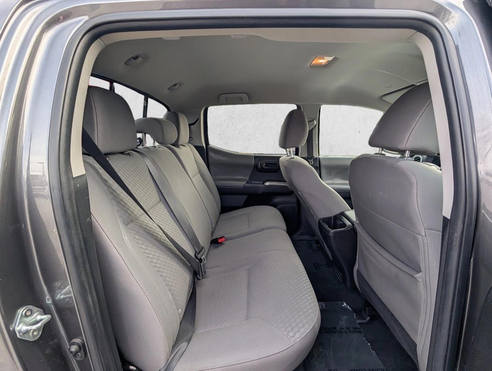 2023 Toyota Tacoma 4WD 4WD SR5 Double Cab 5' Bed V6 AT (Natl)