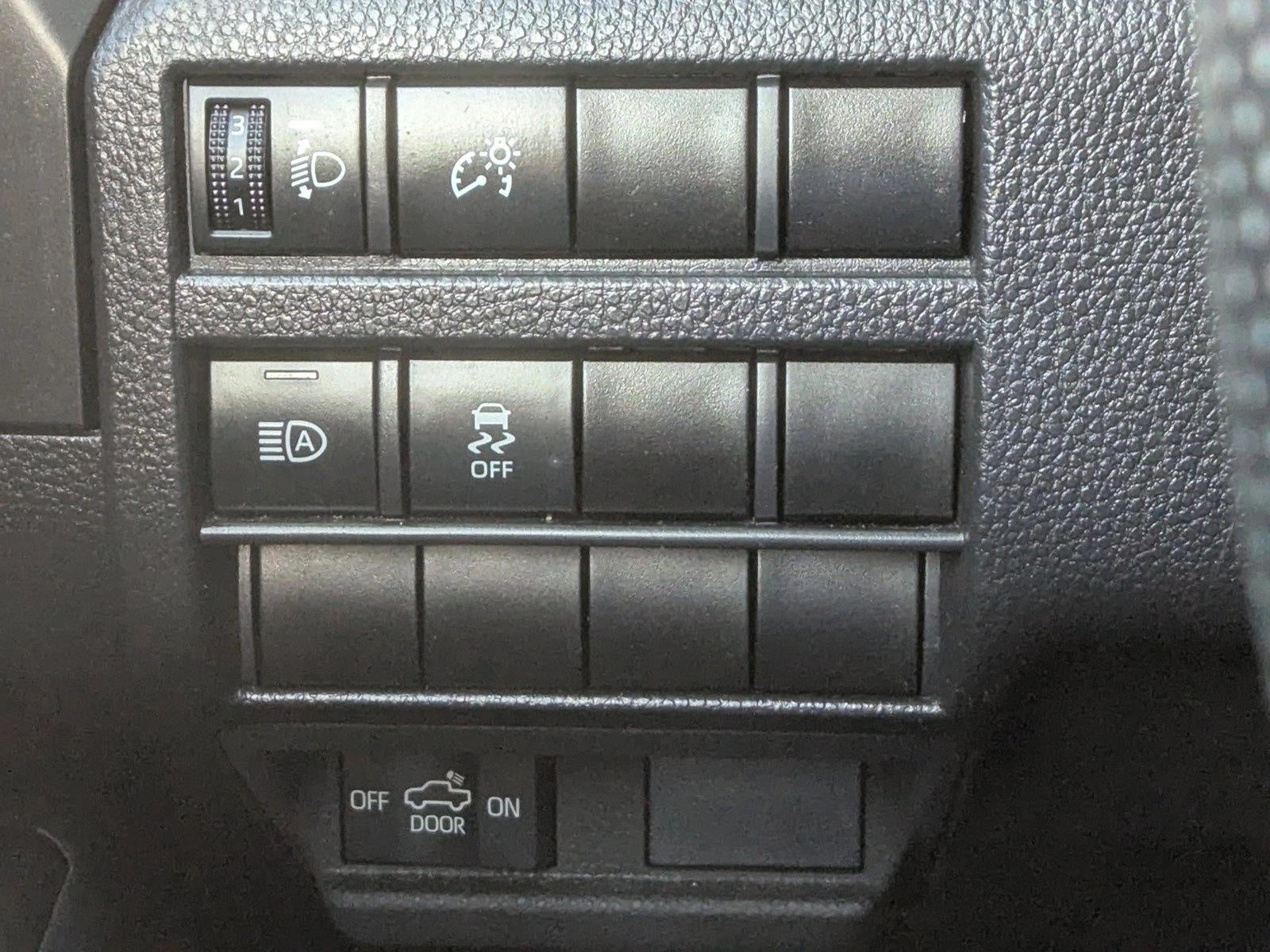 2024 Toyota Tacoma 2WD 2WD SR XtraCab 6' Bed AT (GS)