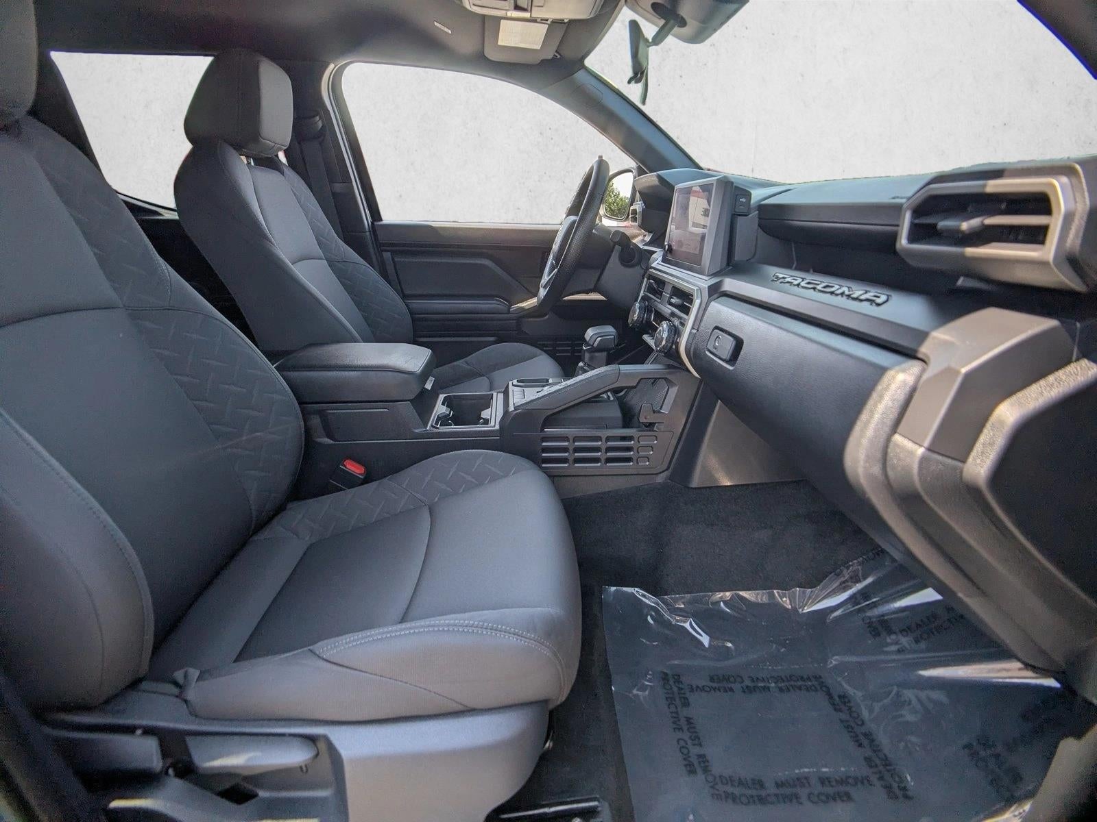2025 Toyota Tacoma 2WD 2WD SR Double Cab 5' Bed AT (Natl)