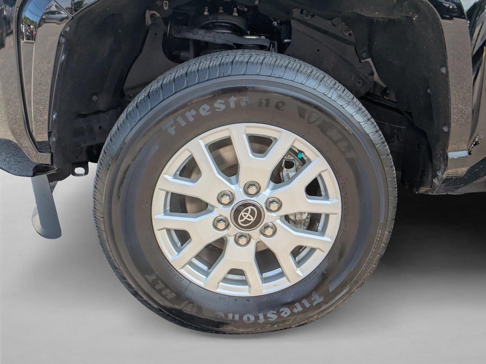 2025 Toyota Tacoma 2WD 2WD SR Double Cab 5' Bed AT (Natl)