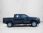 2025 Toyota Tacoma 2WD 2WD SR Double Cab 5' Bed AT (Natl)