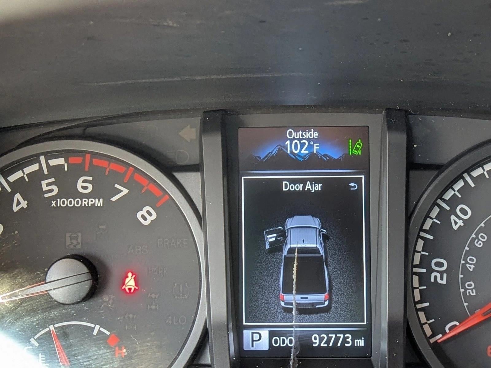 2023 Toyota Tacoma 4WD 4WD SR Access Cab 6' Bed I4 AT (Natl)