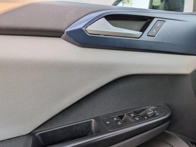 2023 Volkswagen Taos SE FWD