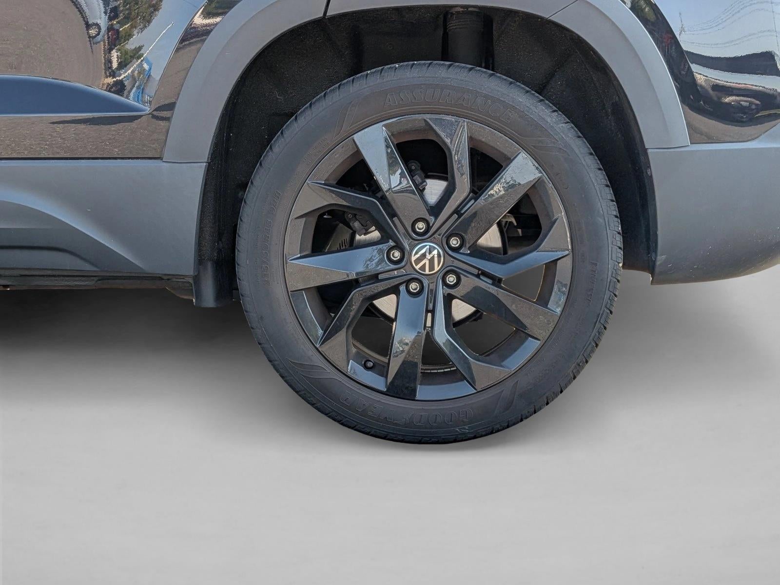 2023 Volkswagen Taos SE FWD