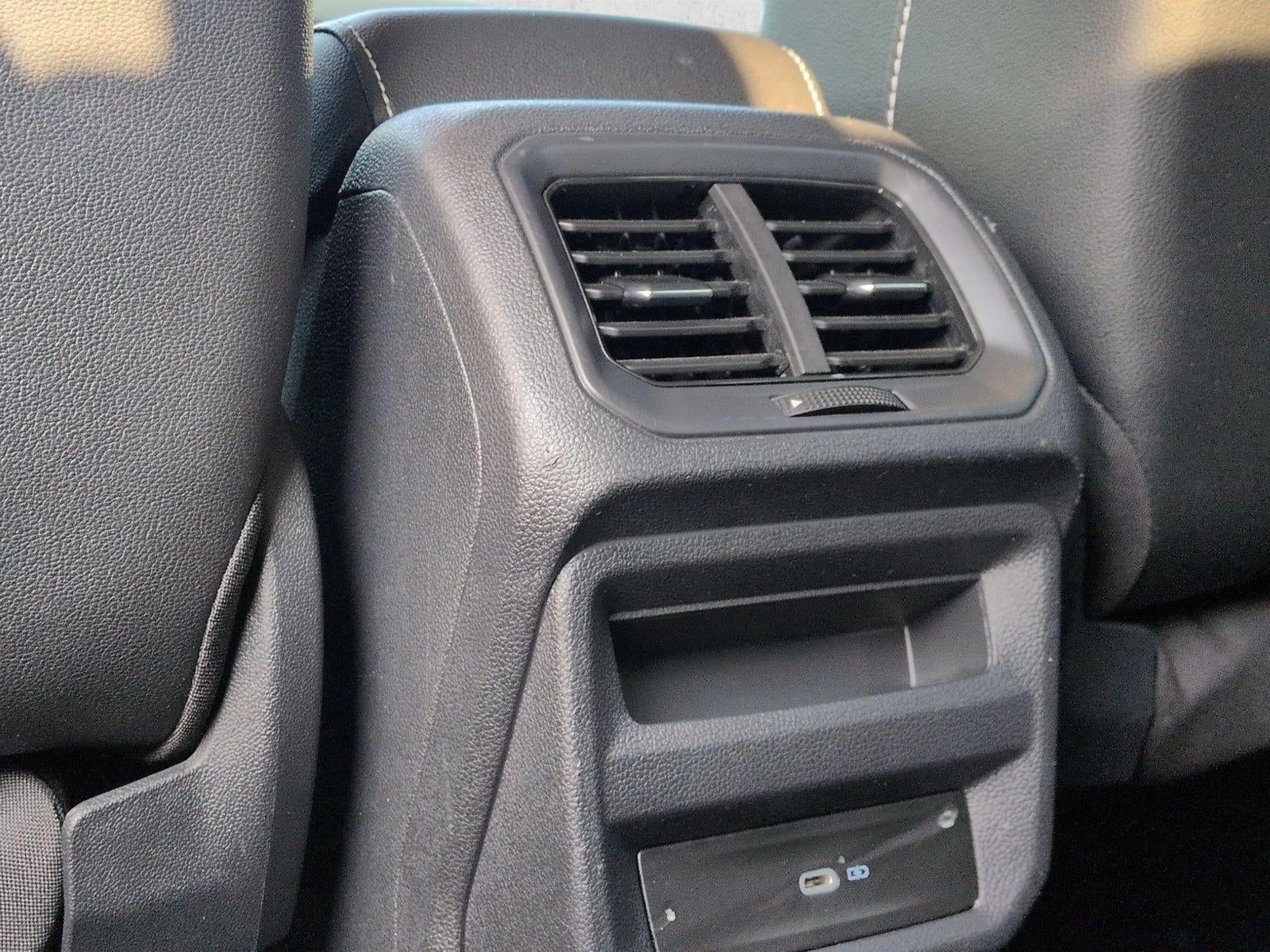 2023 Volkswagen Taos SE FWD